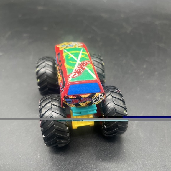 Hot Wheels Other - Hot Wheels Demo Derby Graffiti Monster Truck 1:64